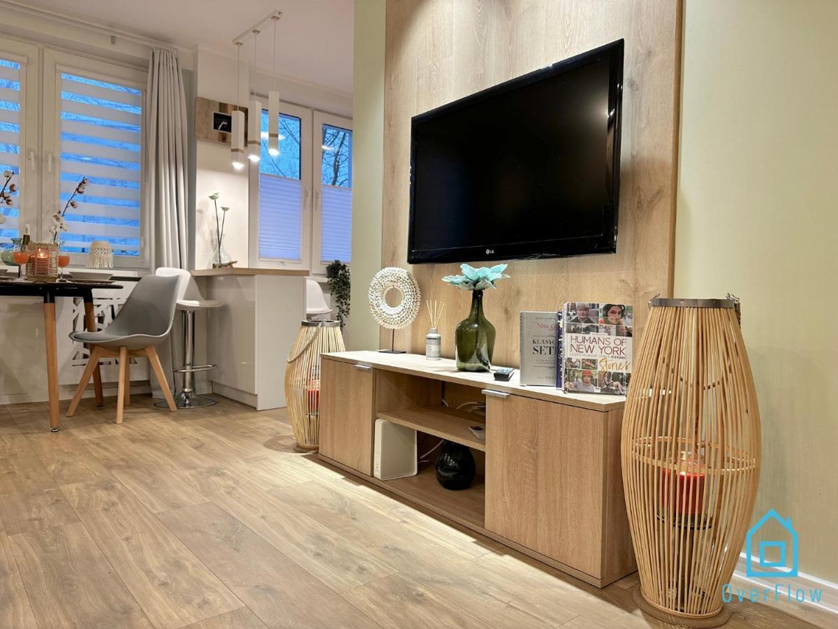 Boho Apartment - 10 Min To Old Town Gdansk,Pkp & Shopping Mall Esterno foto